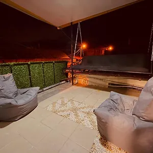 https://view-corner.alltbilisihotels.com